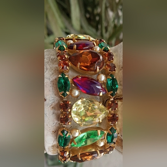 Hattie Carnegie Multi Color, Green Uranium,  Faux Mini Pearls VTG Bracelet - Picture 1 of 16